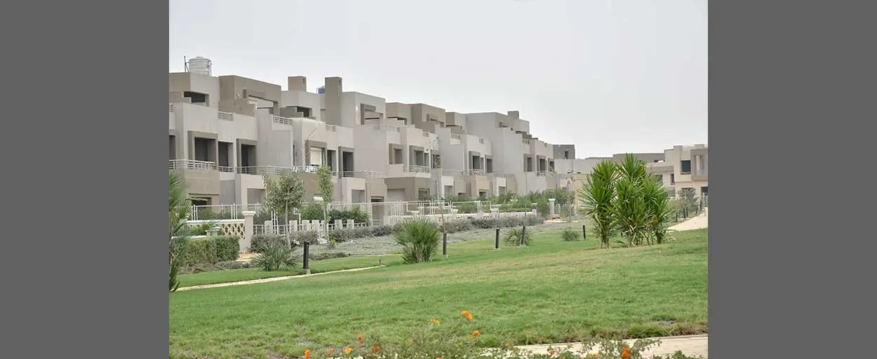 Palm Hills Golf Ext. | Townhouse