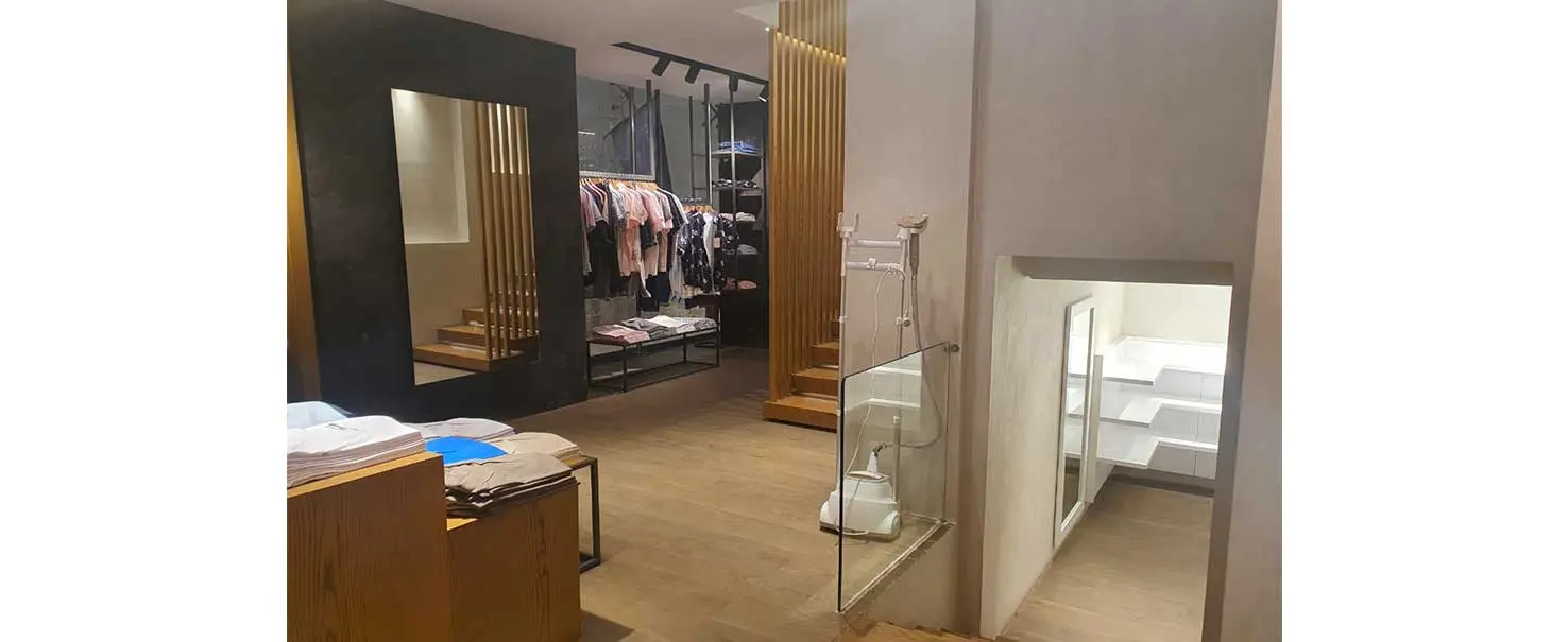  | Retail