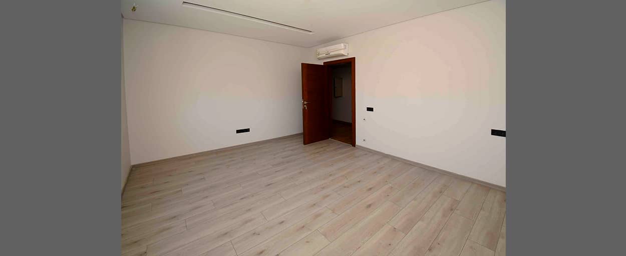  | Villa