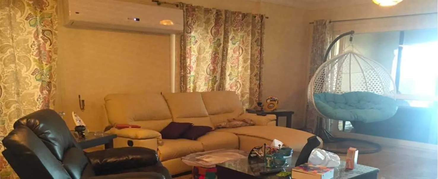 | Chalet
