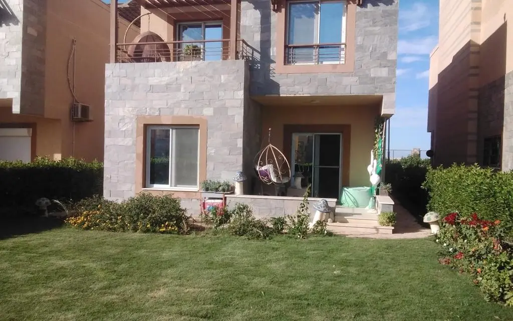  | Villa