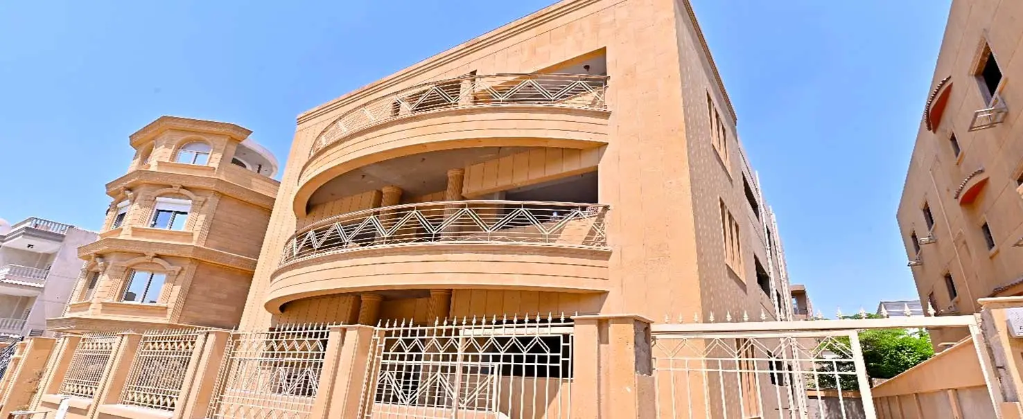 South Academy | Villa