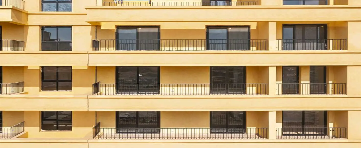 Owest- October | Apartment