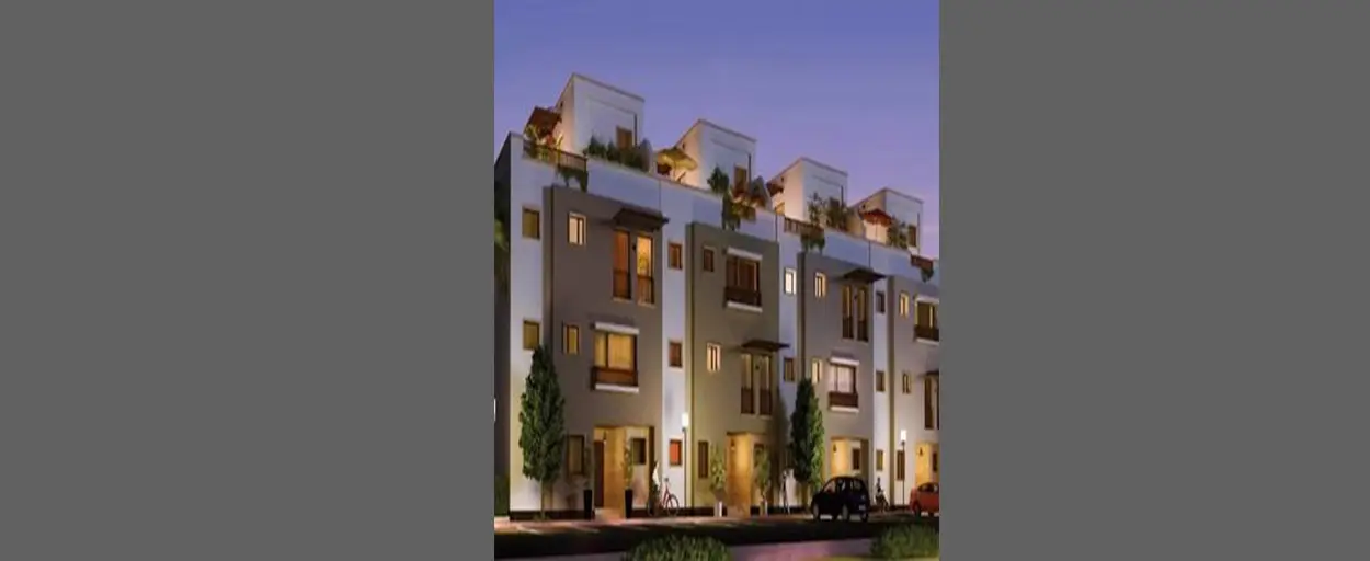 Courtyard - Westown | Townhouse
