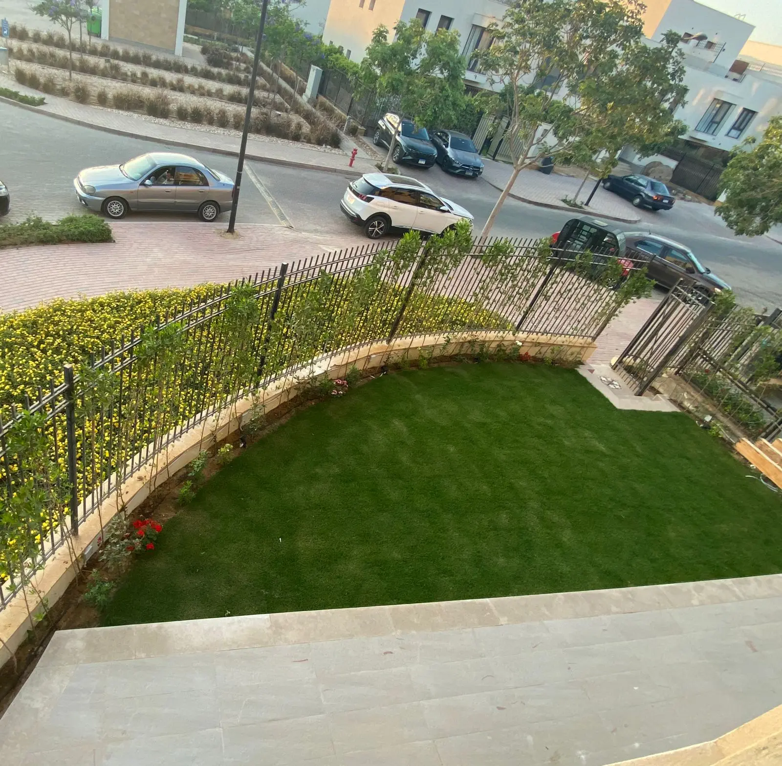 Courtyard - Westown | Duplex
