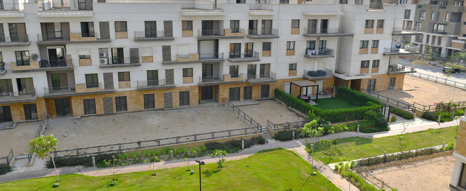 Courtyard - Westown | Duplex