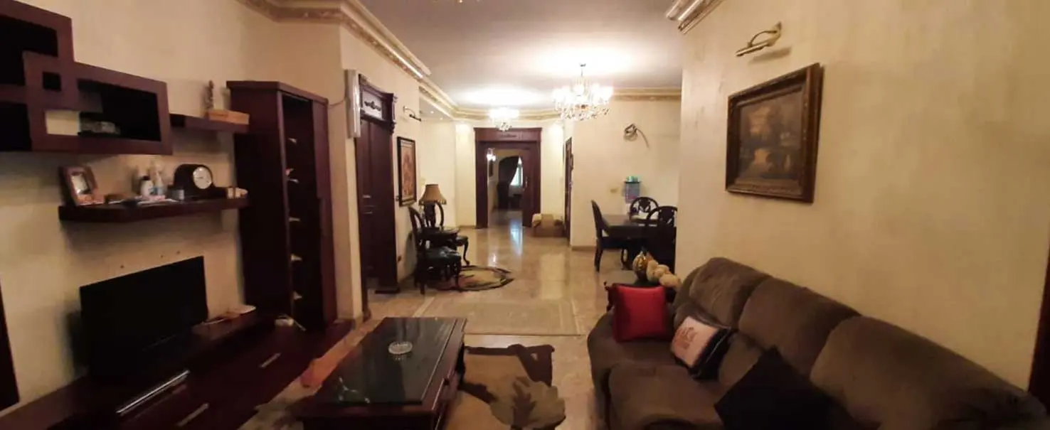 El Shwayfat | Villa
