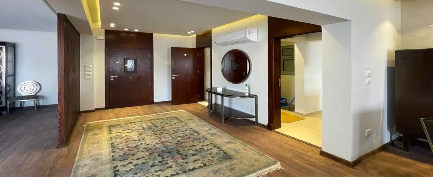 El Shwayfat | Villa