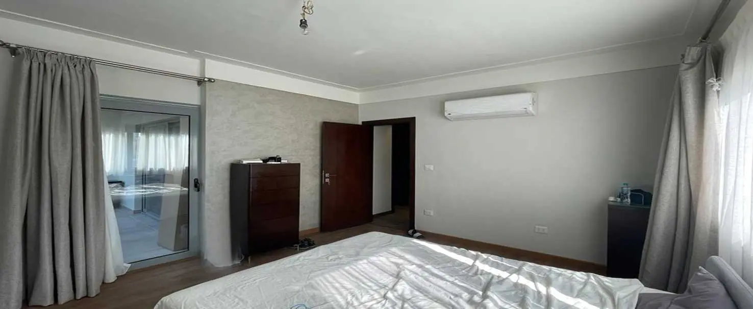 El Shwayfat | Villa