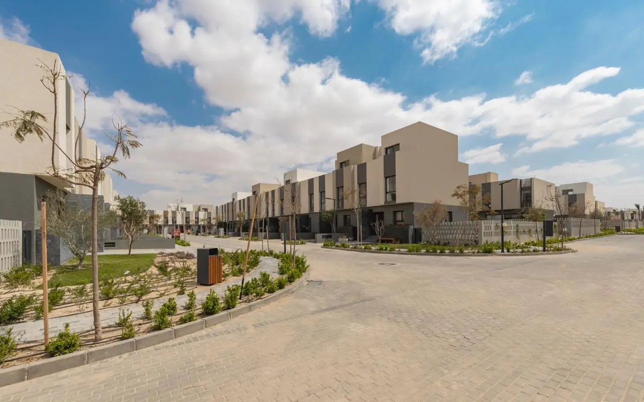 Al Burouj | Townhouse