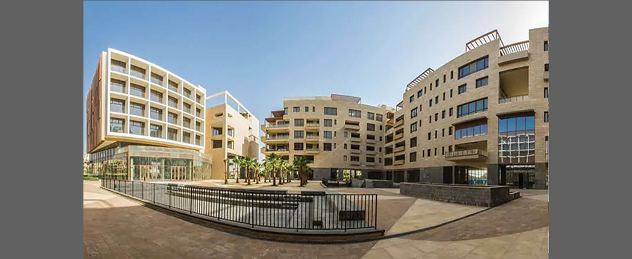 40 west | شقة