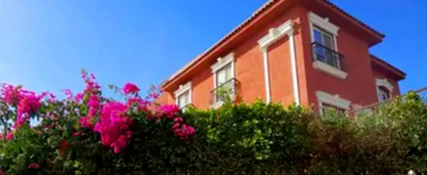 Solaimania Gardens | Twin House