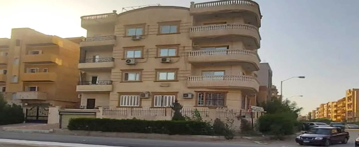 el hay 3 | Building