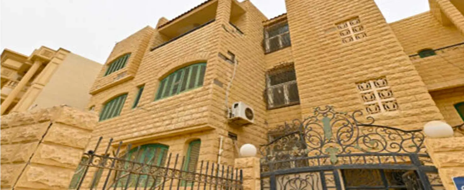El Hay El Motamayez | Building