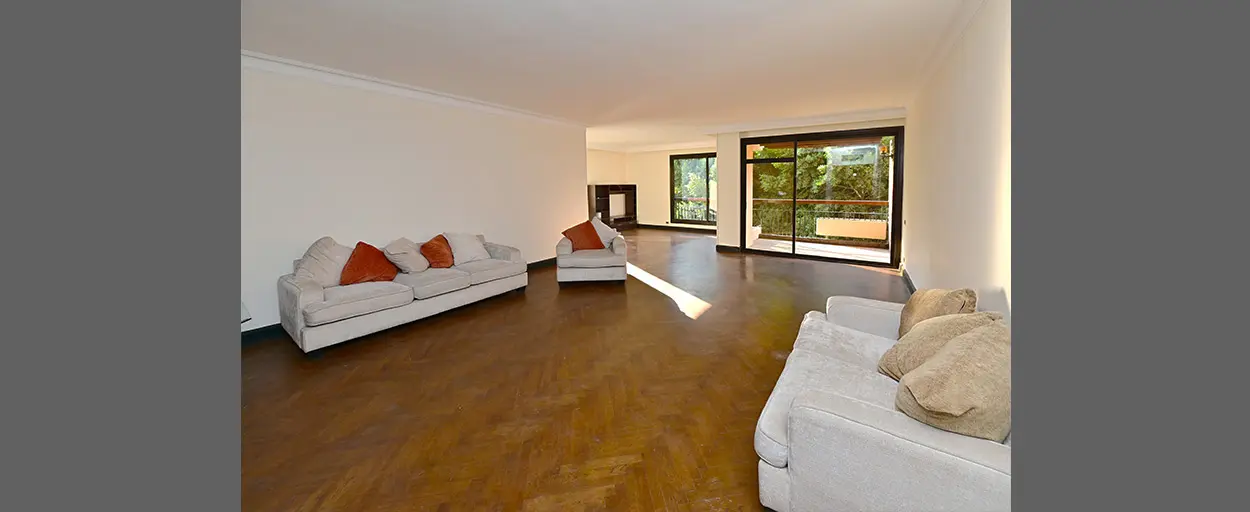  | Apartment