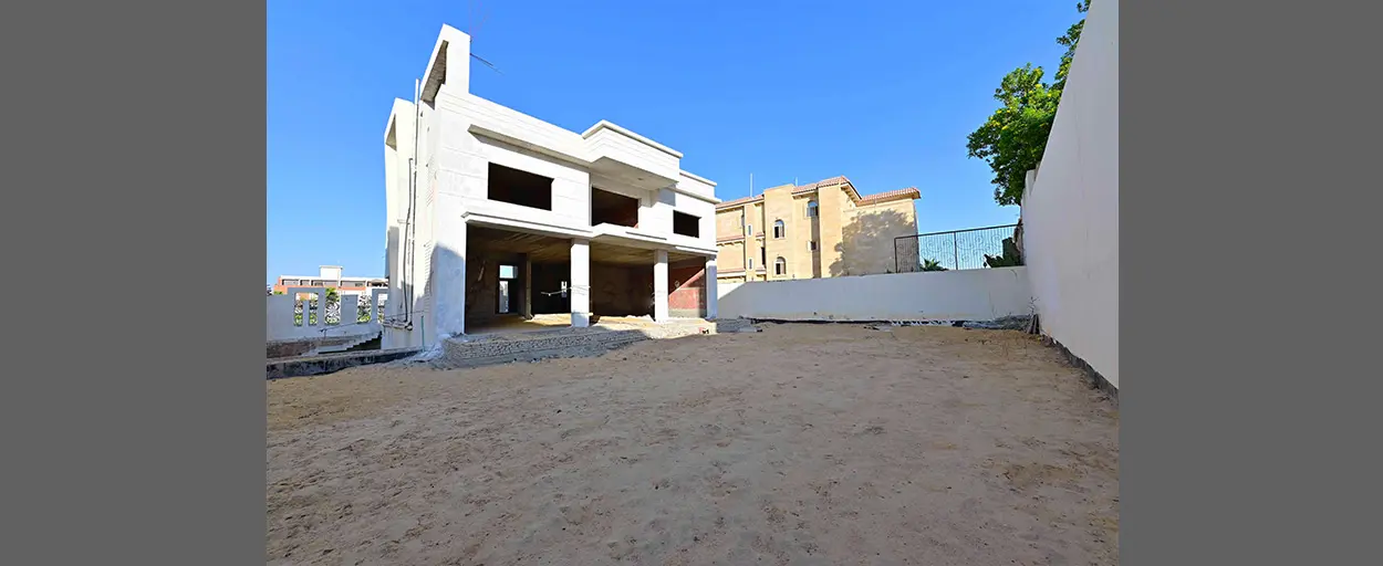 District 13 | Villa