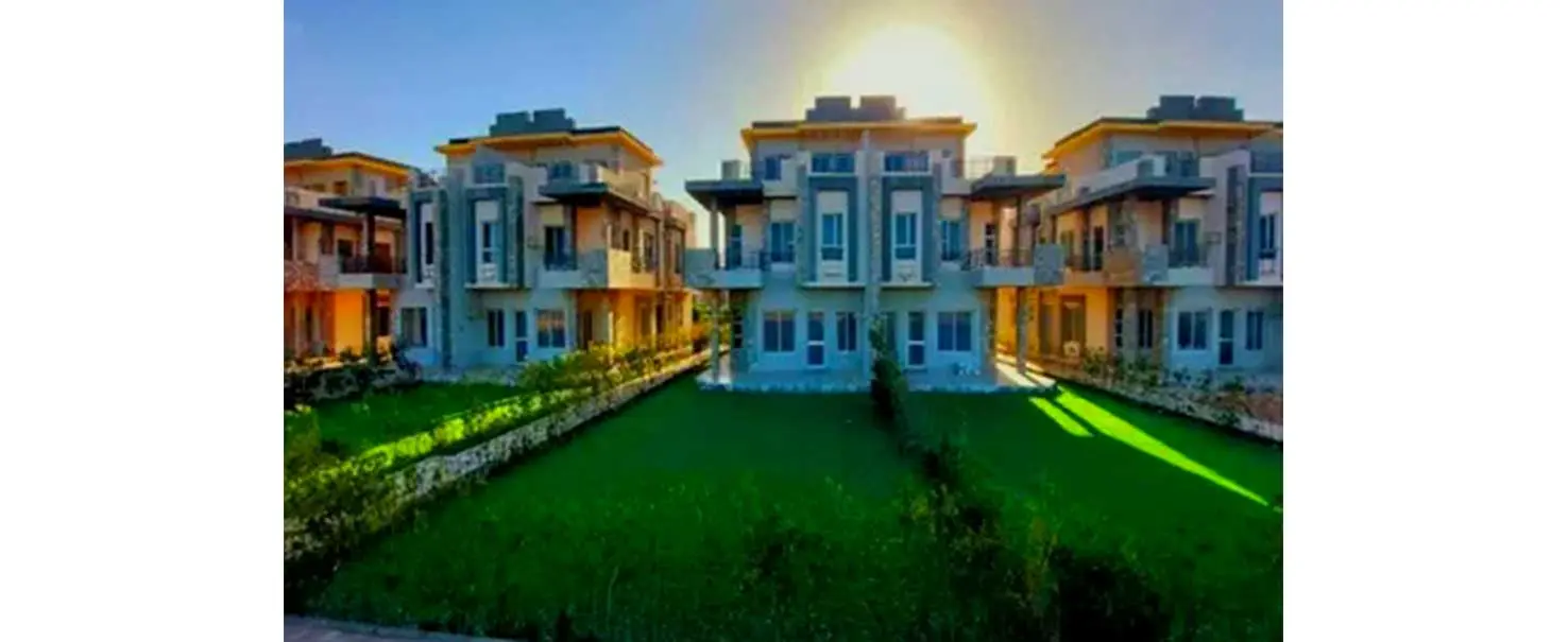 Solaimania Gardens | Twin House
