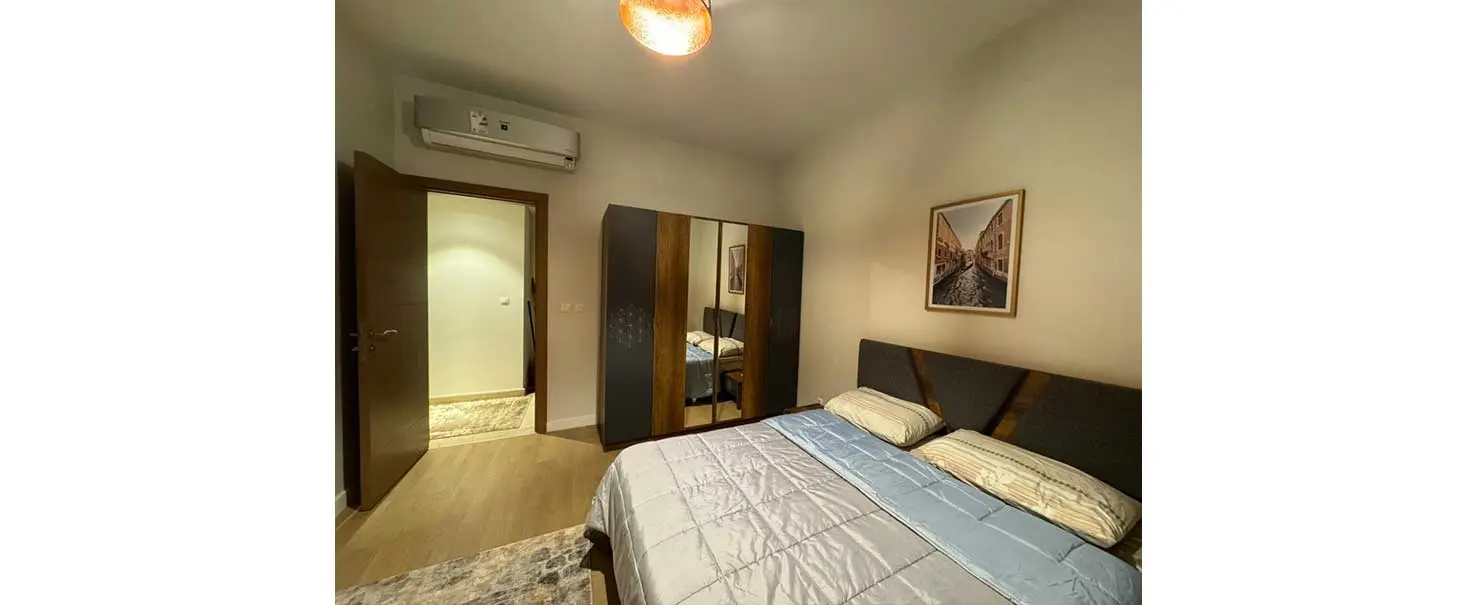 Mivida | Apartment