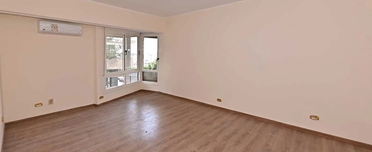  | Apartment