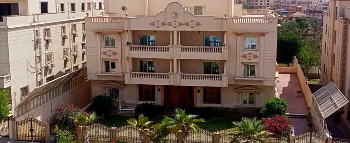  | Villa
