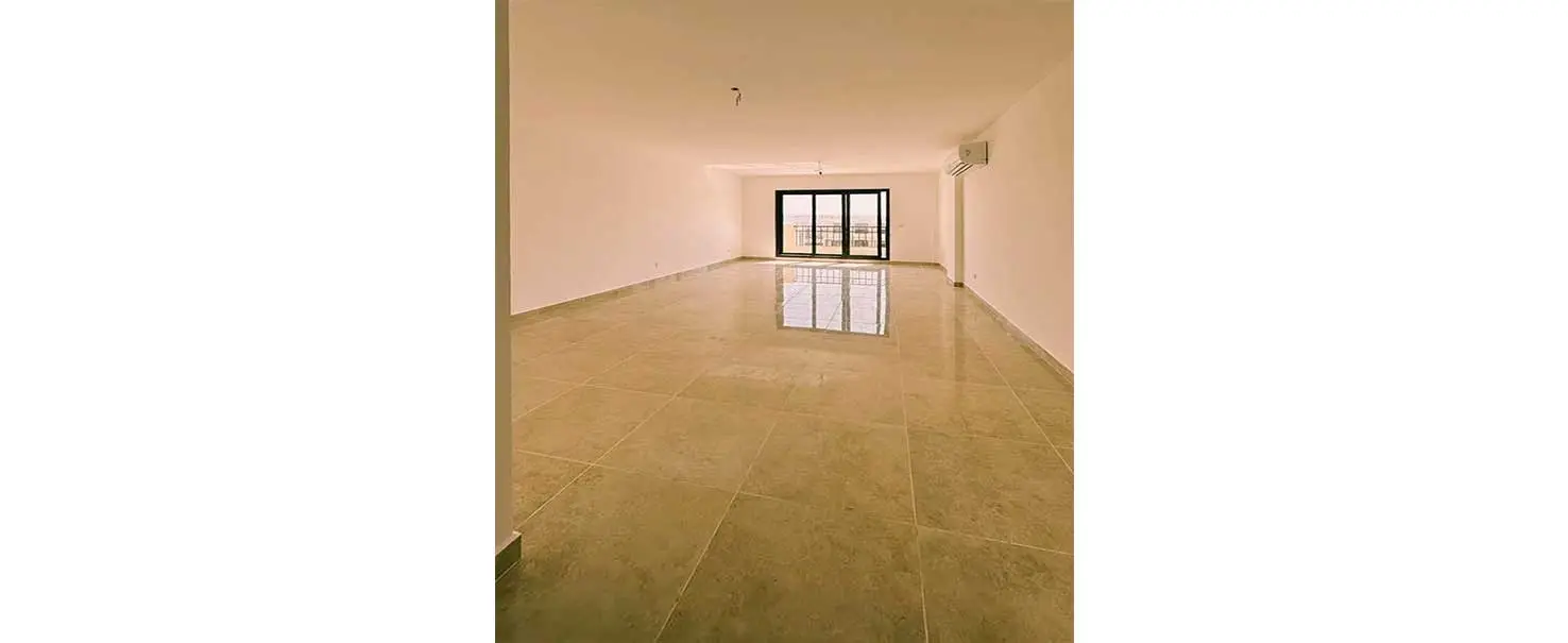 Fifth Square | Apartment
