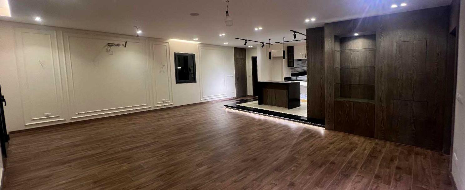 Eastown | Apartment