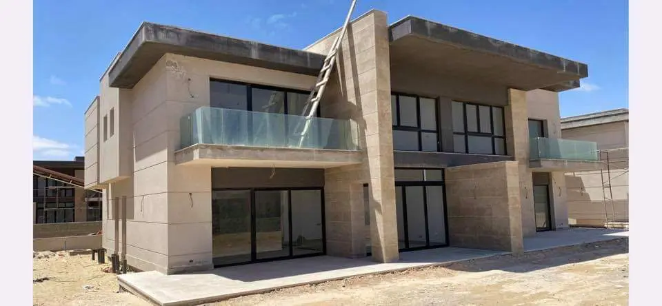  | Twin-house