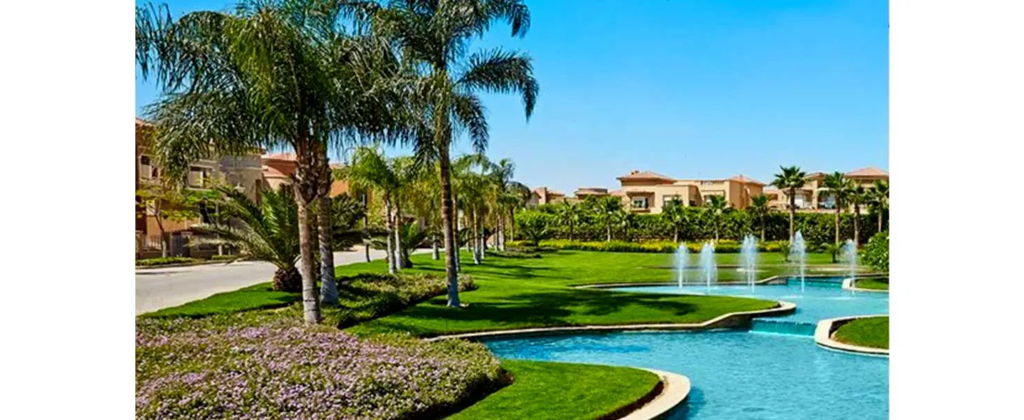 Swan Lake 6 October | Villa