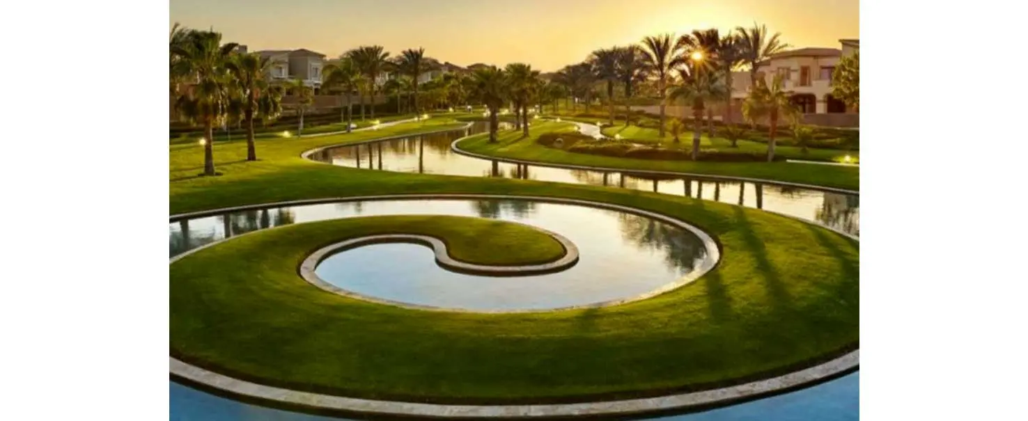 Swan Lake 6 October | Villa