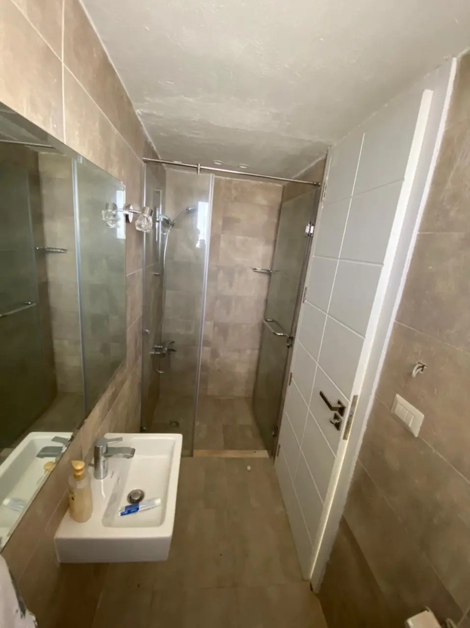 Hacienda White Ext | Cabin