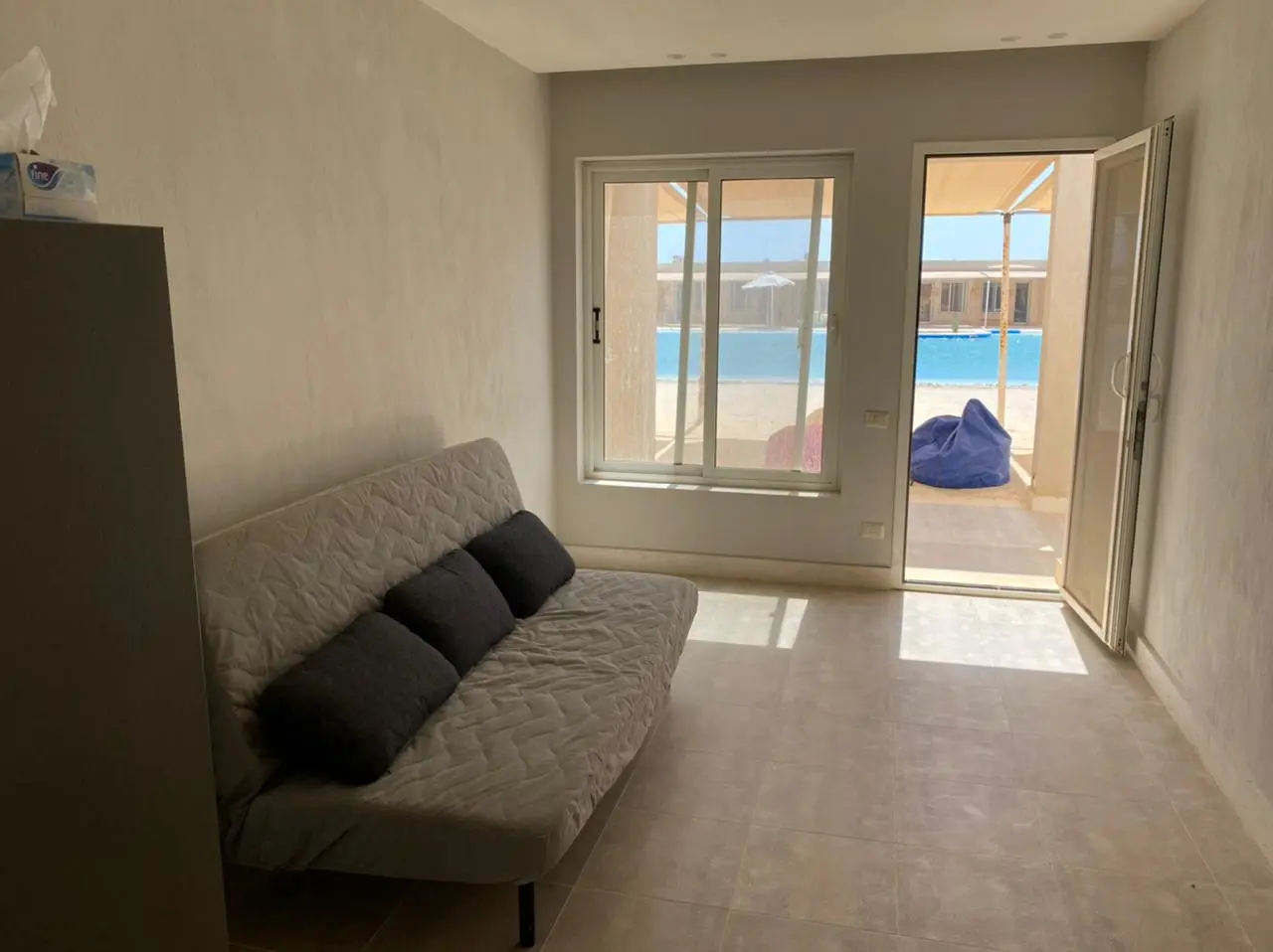 Hacienda White Ext | Cabin