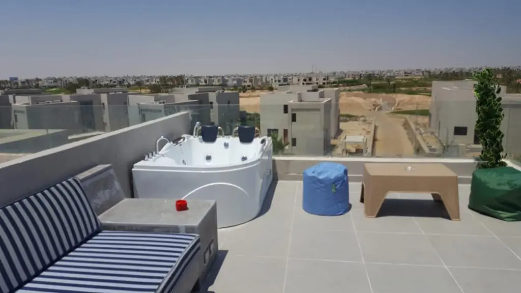 Hacienda Bay - The Lemon Tree | Penthouse