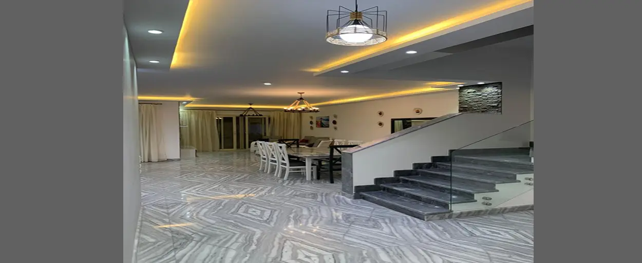 Hacienda Bay | Townhouse