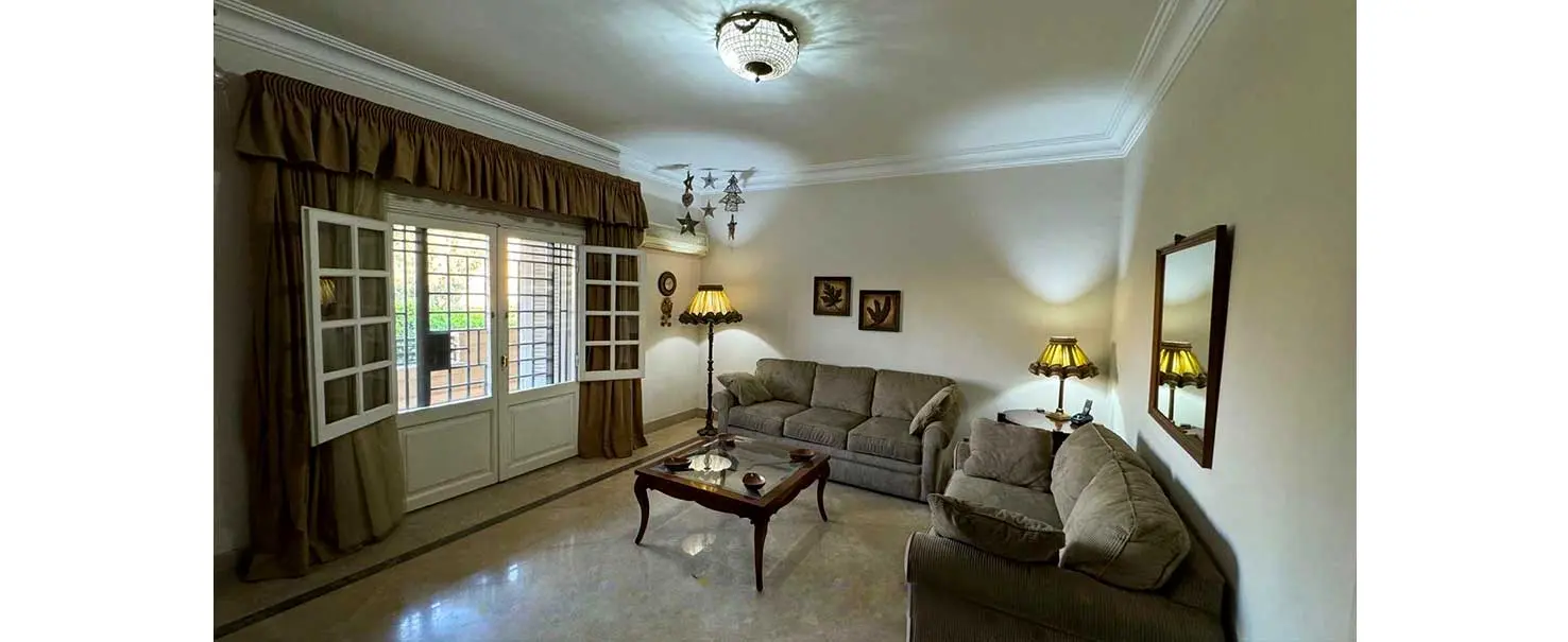 El Banafseg | Villa