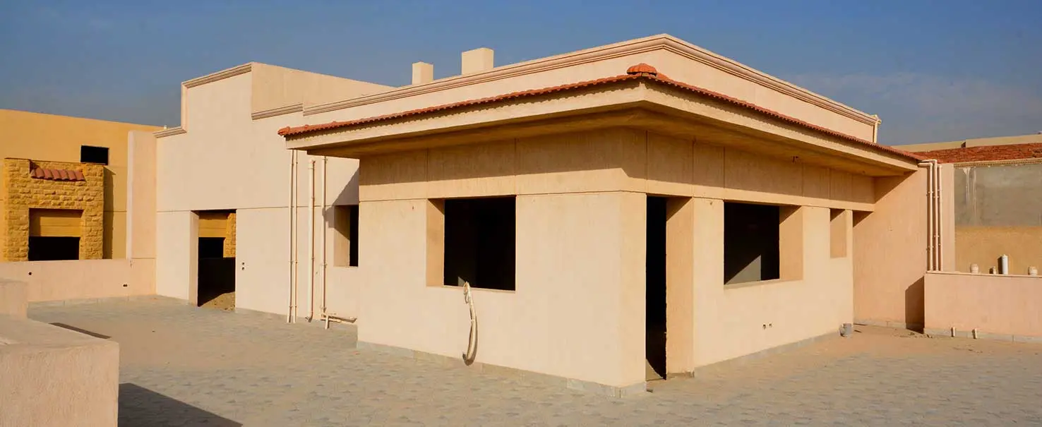 Yasmeen Greenland | Villa