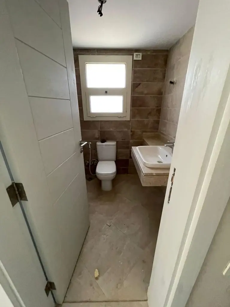 Italian Square | Apartment