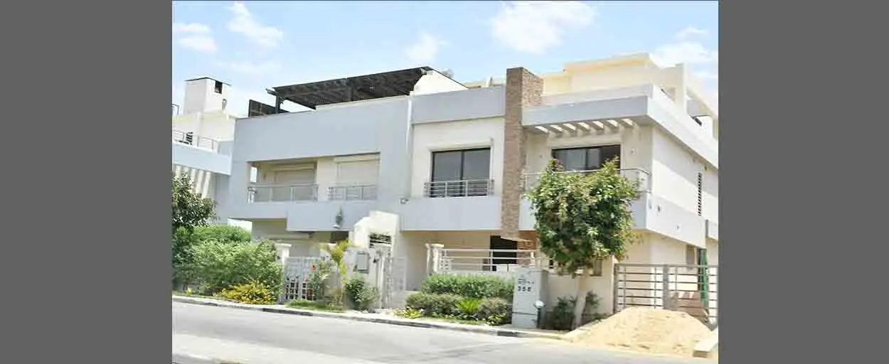 Beverly Hills | Townhouse