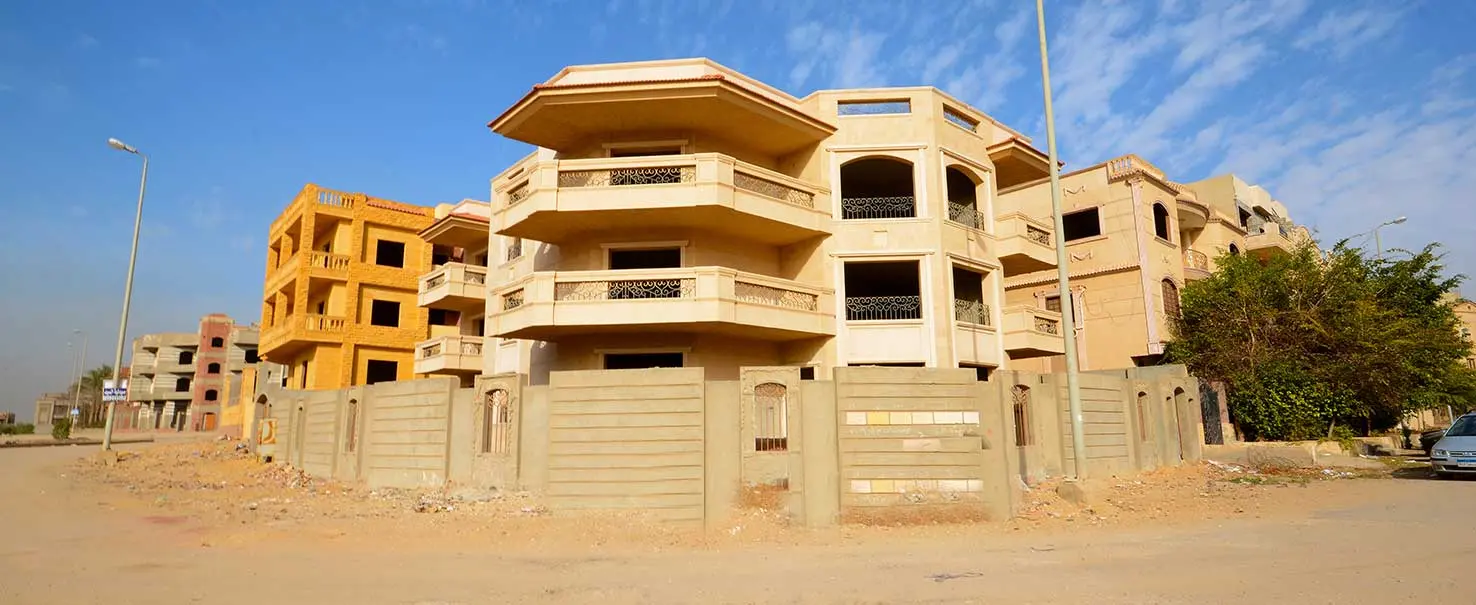 Yasmeen Greenland | Villa