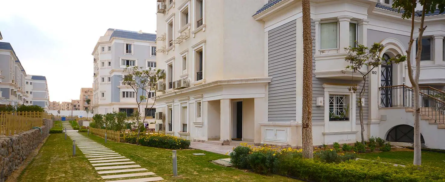 Mounatin Park October | Townhouse