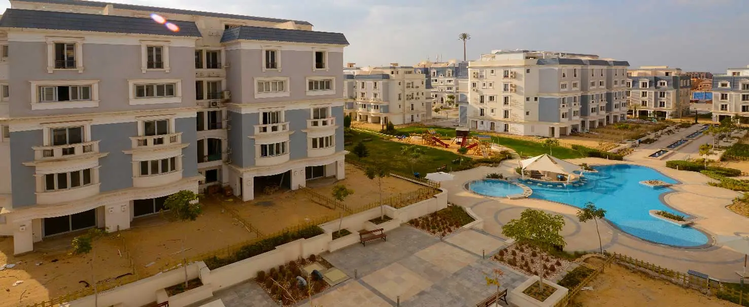 Mounatin Park October | Townhouse