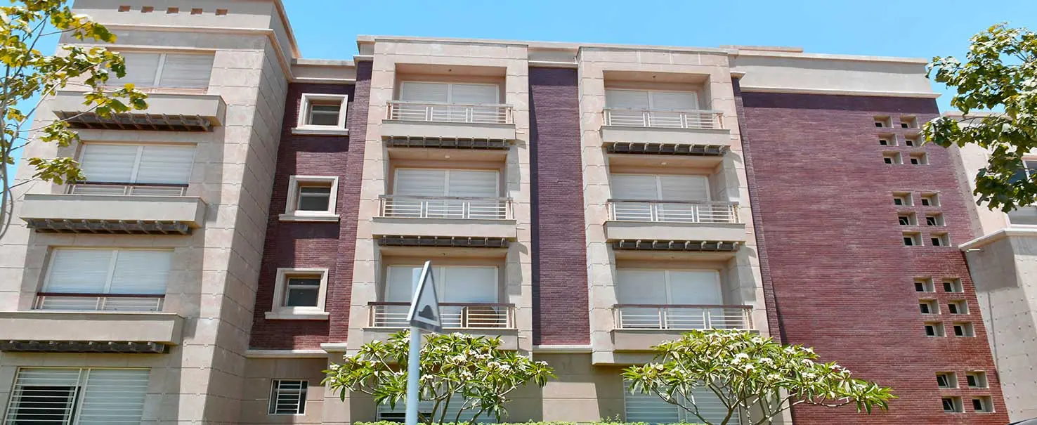 El Khamayel | Building