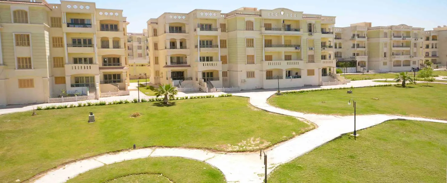 El Khamayel | Building