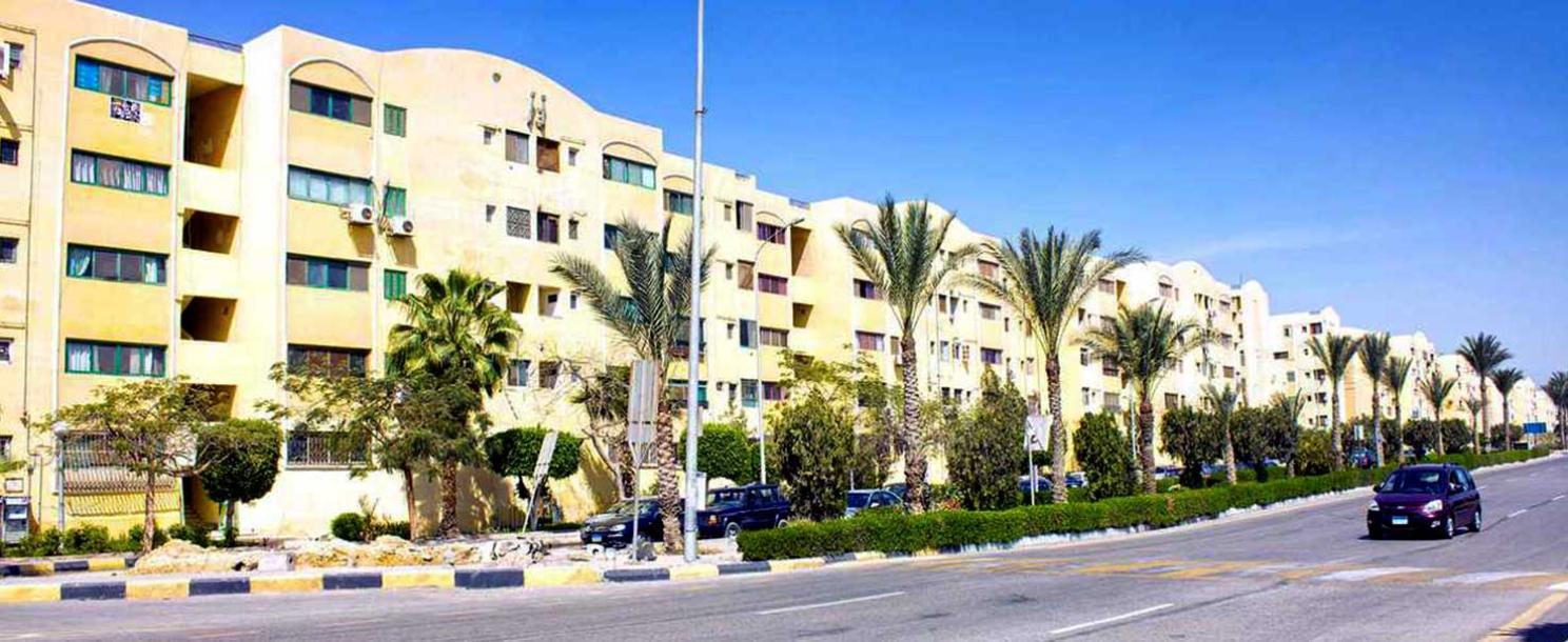 El Khamayel | Building