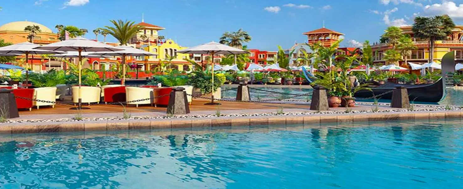 Porto October | Twin-house