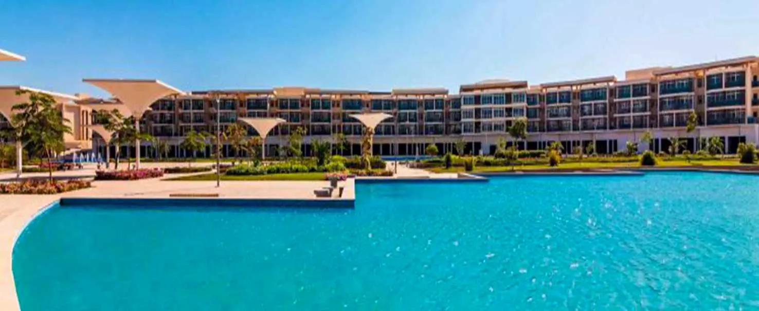 Nyoum Pyramids | Apartment