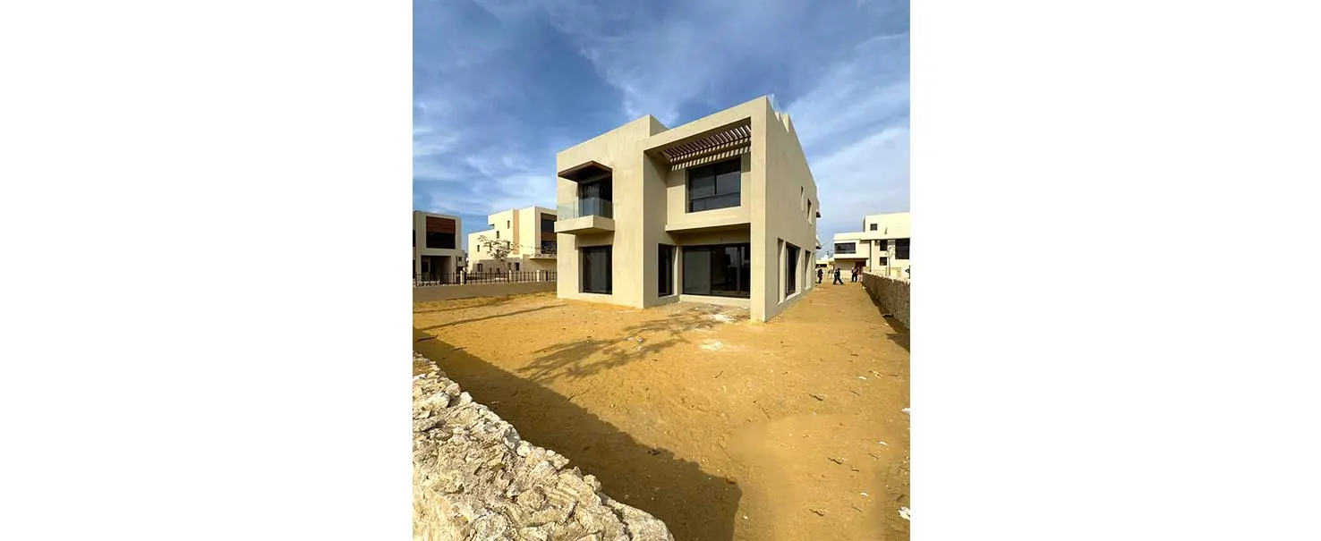 O west | Stand Alone Villa