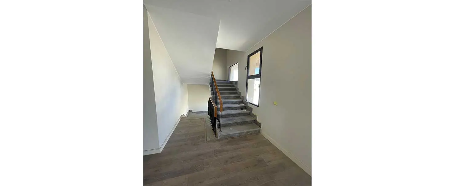 O west | Stand Alone Villa