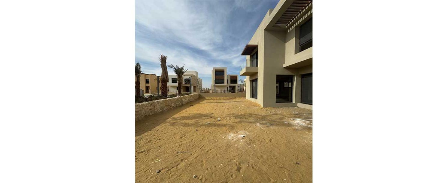 O west | Stand Alone Villa