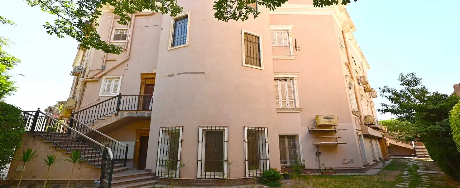 Pyramids Hills | Villa