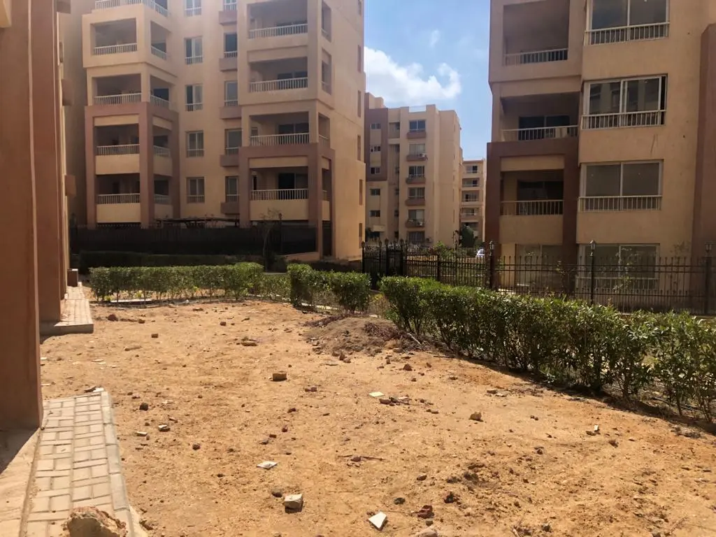 Garden Hills | Apartment